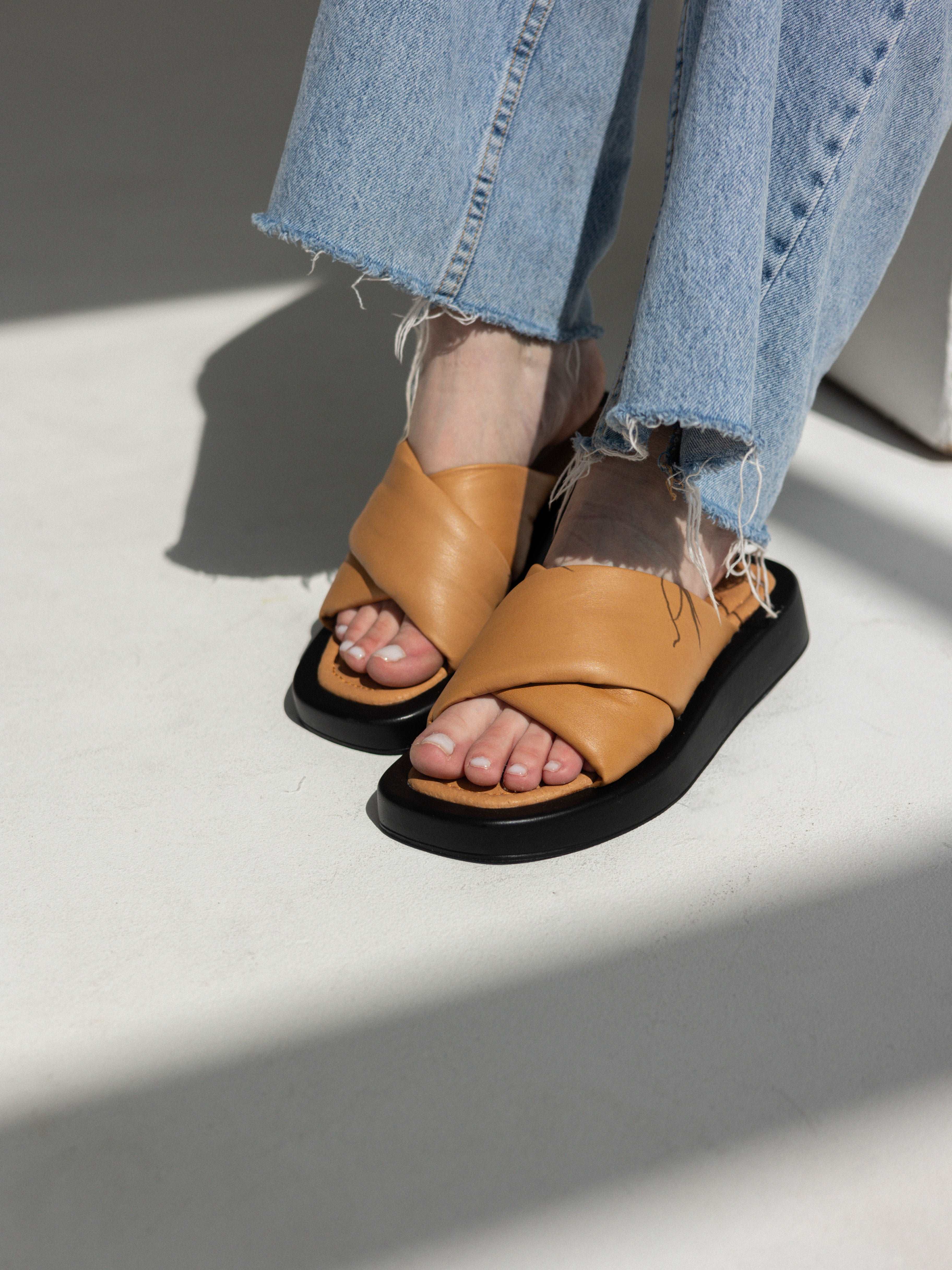 blown flip-flops, which have become the trend of the season